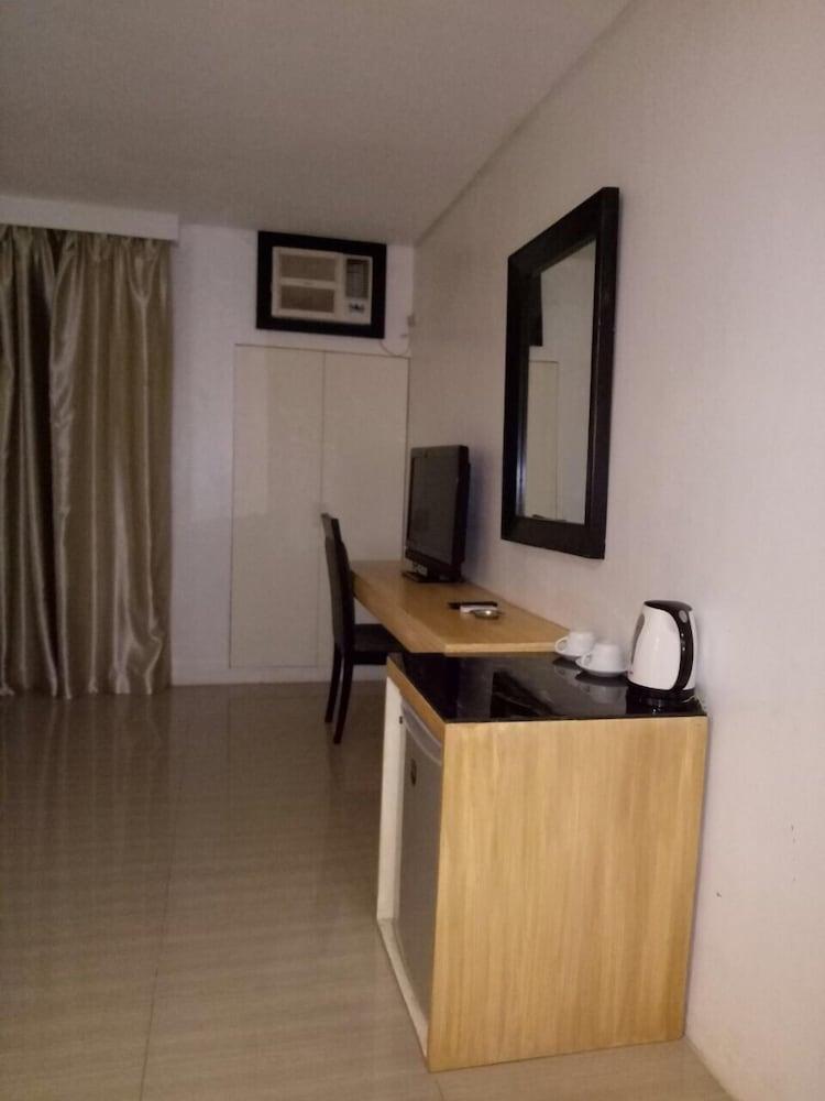 Dragonlink Suites Makati City Exterior foto